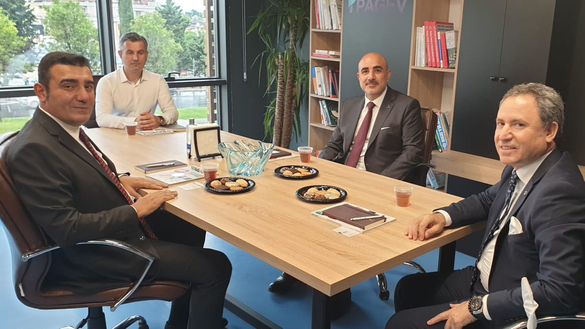 Ülkemiz için katma değer #ÜretmeyeDevam eden STK'lardan <a href="/PAGEV1989/">PAGEV</a> Başkanı <a href="/yavuz_eroglu/">Yavuz EROĞLU</a>'nun nazik davetlerine iştirak ettik. 
Birlikte yapabileceğimiz çalışmalar ile ilgili fikir alışverişinde bulunduk.

#TicaretAhlakıveÜretenTürkiye