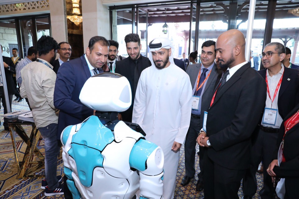 promobot's tweet image. Promobot is a service robot that will now assist UAE entrepreneurs in their business. It starts operation at a business center in the Ajman emirate. Promobot service robot operates in Ajman’s free-trade zone, similarly to civil service offices of Canada, Russia, etc.
#Promobot