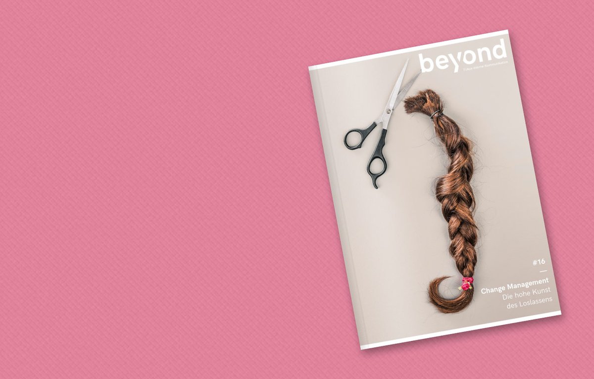 IKimFokus's tweet photo. In der neuen Ausgabe des BEYOND-Magazins geht es um #Change und #ChangeManagement. @FrauBiBau von @MicrosoftDE beschreibt das Spannungsfeld von emotionaler Nähe und räumlicher Distanz am Beispiel des Hearts &amp; Minds Barcamps. 
Sie möchten mehr erfahren? 
👉https://t.co/3Z26yRpOVg https://t.co/RmRQf8ASUz