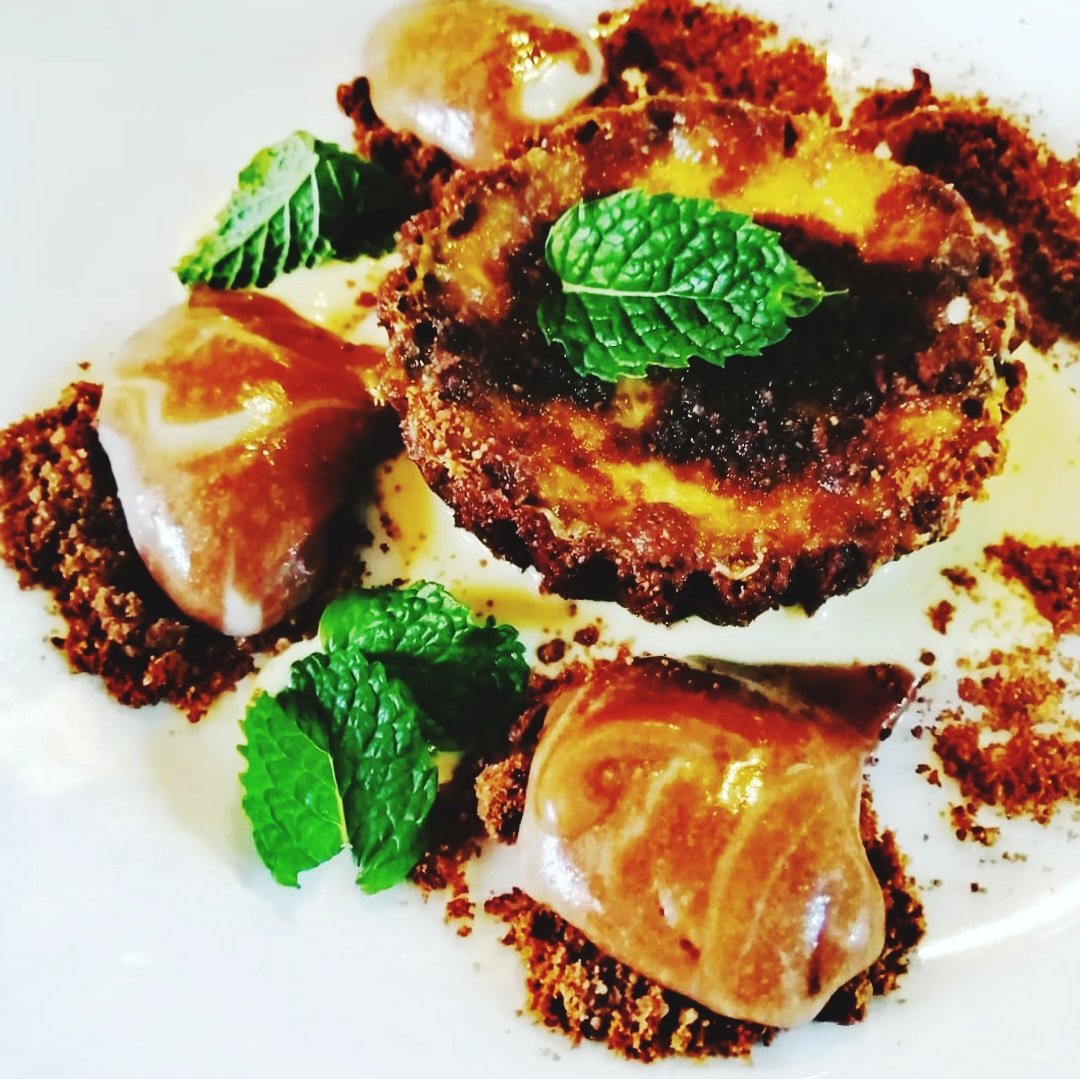 Ntlacya's tweet image. We are #KungFuKitchen and we only serve the best in the comfort of your home. For bookings and inquiries email at ntlanganisonkala@gmail.com. Alternatively give us a call at 0630739321 #Bloemtwitter #Foodies