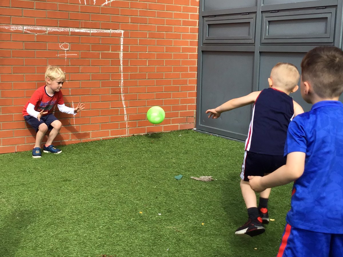 Katy Fairclough tweet media