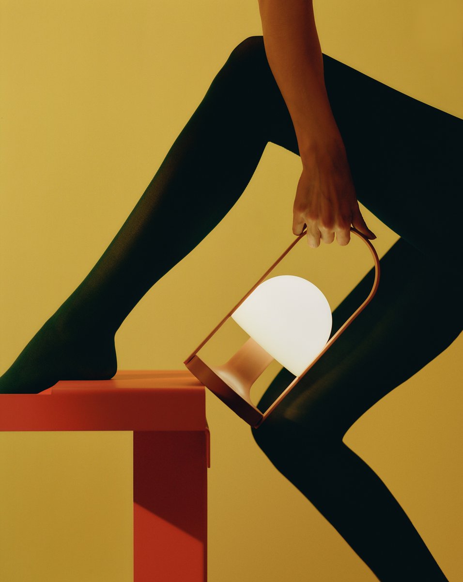 Alexander Kilian lives and works as a still life and fashion photographer in Berlin. He created a series of photos with the FollowMe colors portable lamp playing around with them and their possibilities of carrying it.

Discover the full series: bit.ly/3qQUj9G

#marset