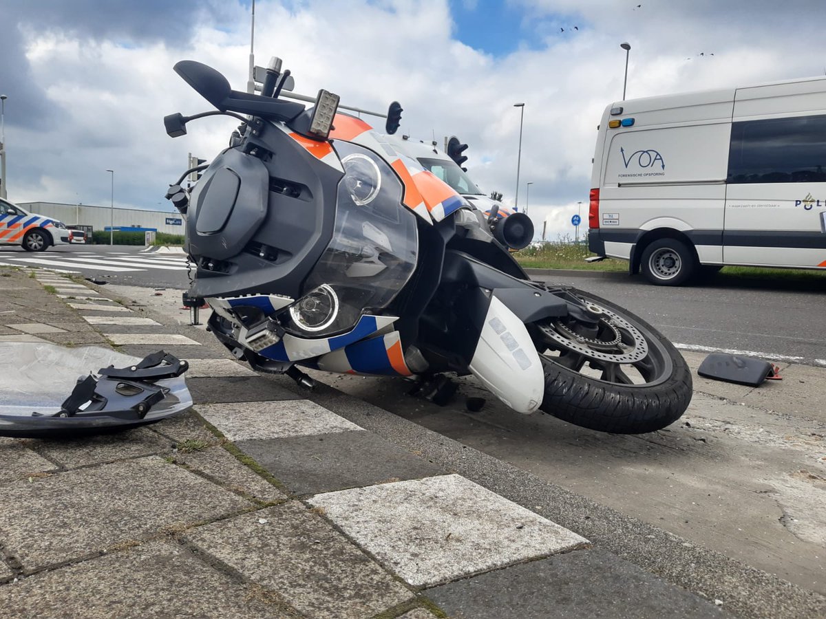 Politie Eenheid Rotterdam eo tweet media