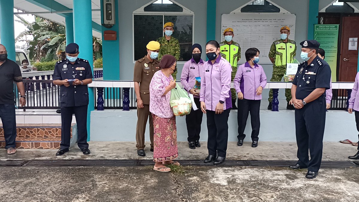 RELA Daerah Lubok Antu tweet media