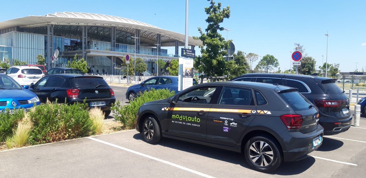 Modulauto's tweet image. Jusqu'à fin août, des voitures en autopartage font la navette entre les gares de Baillargues et de Montpellier Sud de France. Une expérimentation qui veut montrer la pertinence de l'autopartage là où il n'y a pas de transports en commun. 
francebleu.fr/player/export/…

#mobilite