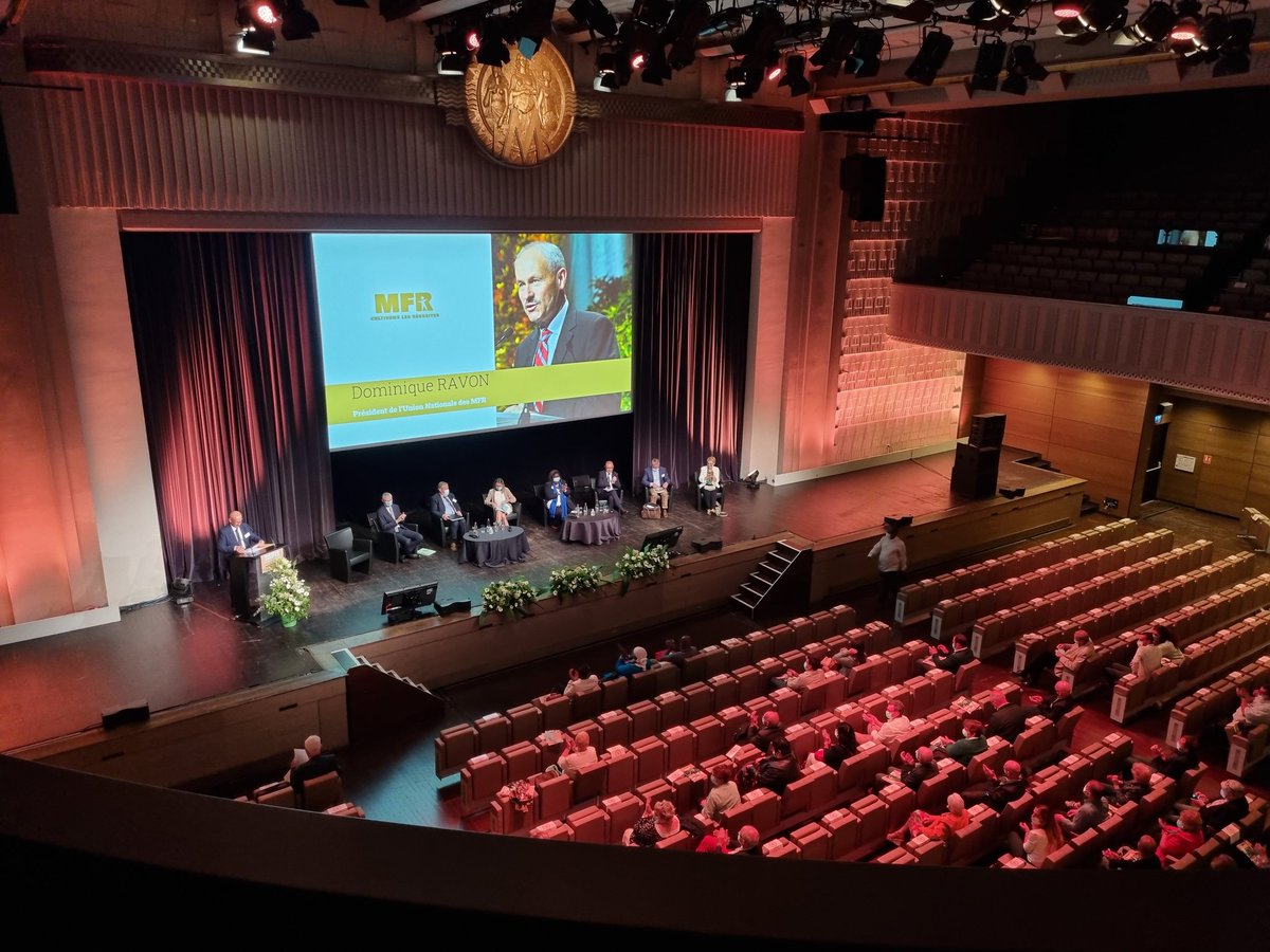 Assemblée générale des MFR à Paris aujourd'hui. Un plaisir de se retrouver, enfin, à l'échelle nationale ! Merci aux participants qui nous ont rejoints à la Maison de la Mutualité pour cette journée de travaux #VieAssociative #MFR