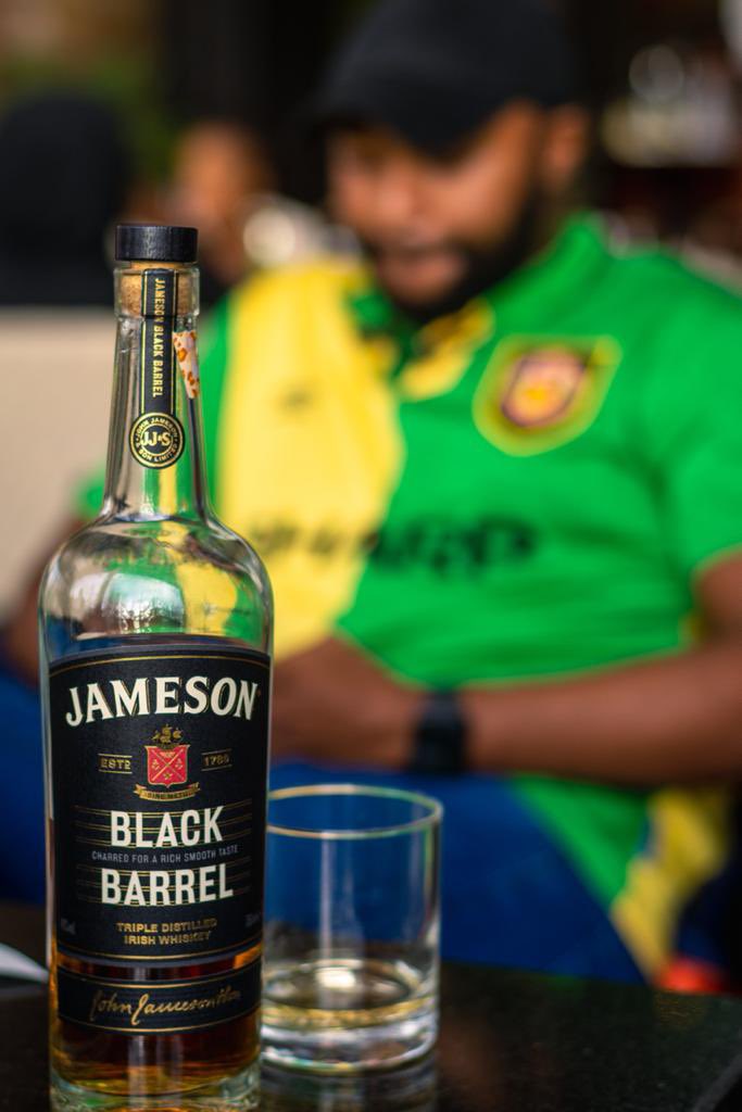 Starlitoz's tweet photo. I know it’s 6pm and the curfew is at 10pm but guys lets weekend. Hii maisha ni yako usichoke 😊
#FireMadeMe
#InPursuitofFire
#Jameson
#BlackBarrel https://t.co/wACvYe0UIz