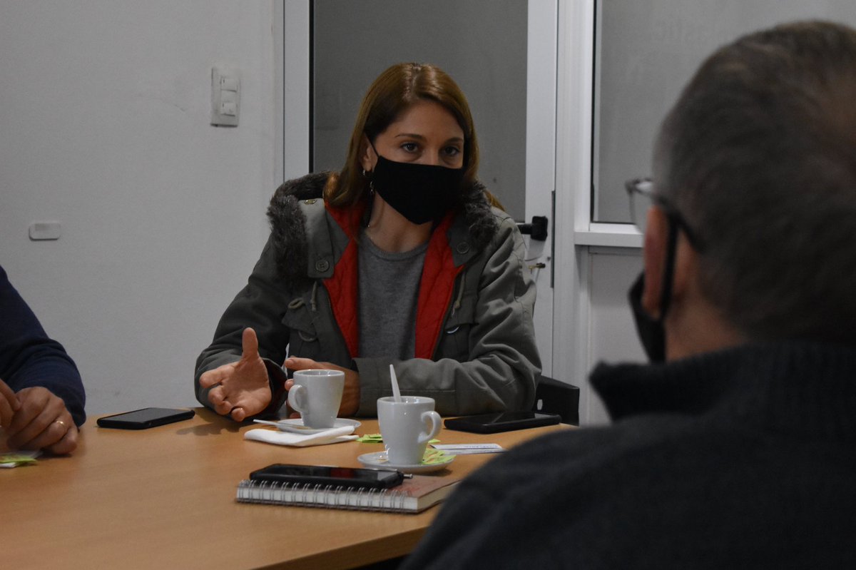 tori_flores's tweet photo. 👉Seguimos sumando empresas comprometidas con la #EconomíaCircular ♻️

Visitamos desde el @CordobaOyS a #StarPlastic para sumar más actores   para hacer de córdoba la ciudad sostenible que queremos 🙌🏻 🤗

#CórdobaCapital #CórdobaDePie https://t.co/6RVIpAWfV6