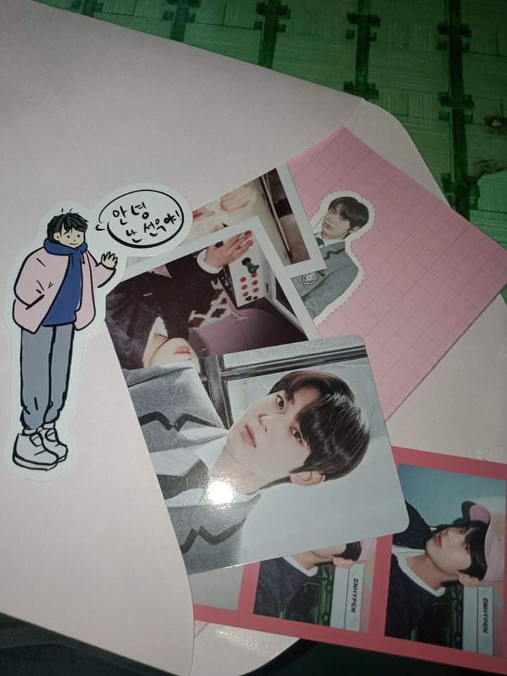 14Kookie01's tweet photo. Wts lfb 

Enhypen ggu ggu package Tingi 

Member set available:
Sunoo
Niki
Jay
Jake 
Heesung

All are onhand for 200pesos each member set. Ready to ship

MOP: GCASH
MOD: j&amp;t https://t.co/Bbu691BEJY