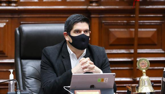 Gestionpe's tweet photo. Luis Roel tras decisión del PJ: “No podemos aceptar interferencias en un Estado de derecho” ► https://t.co/v2aebwERVR https://t.co/AF4JEH2GAt