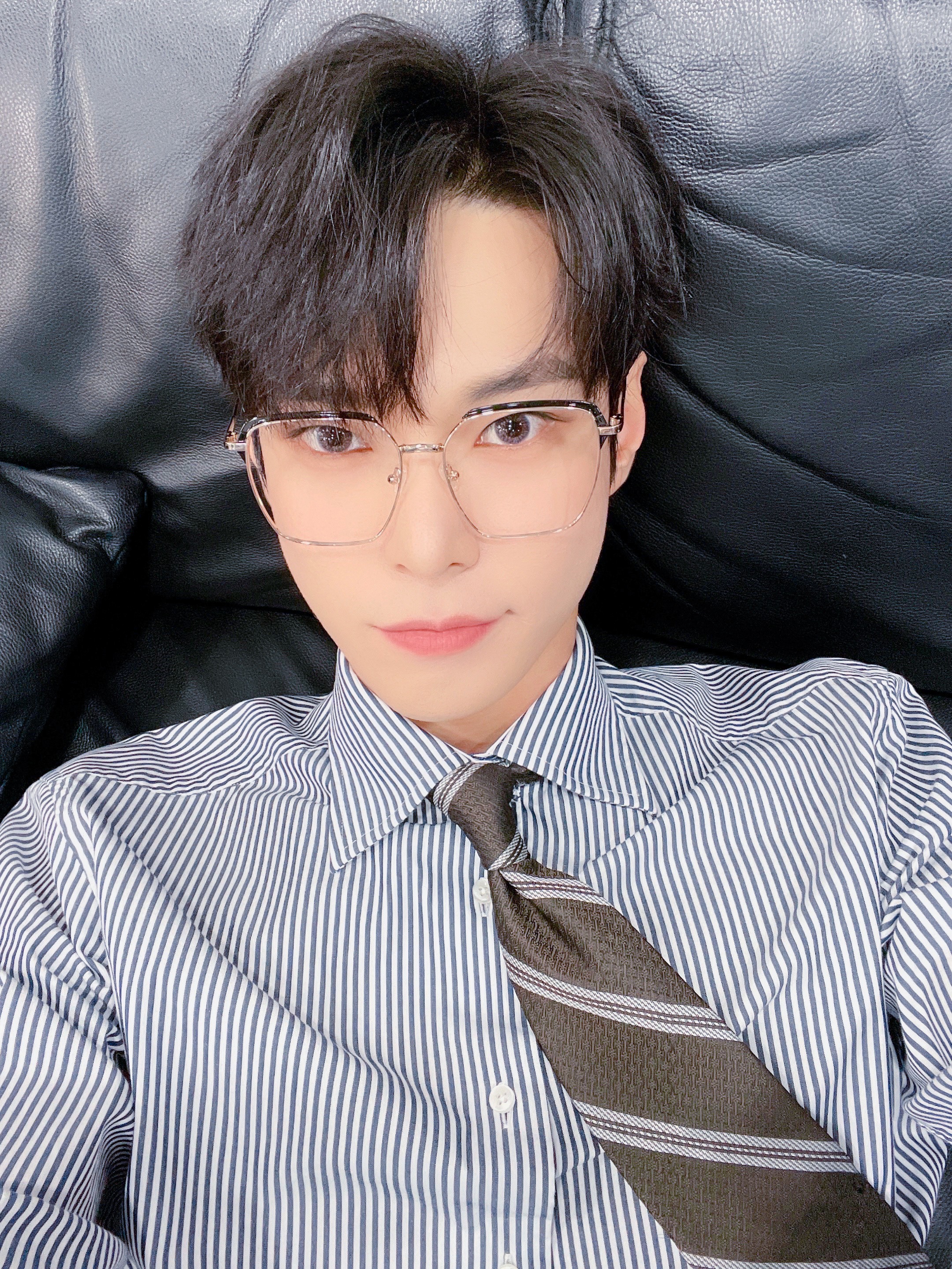 E5s7KmOUUAE4AcI?format=jpg&name=orig