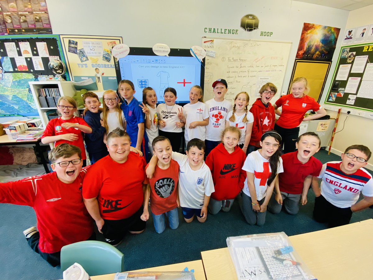 MillerCrags's tweet photo. C’mon England! #footballscominghome #EURO2020 #englandvdenmark https://t.co/612gaW6cO0