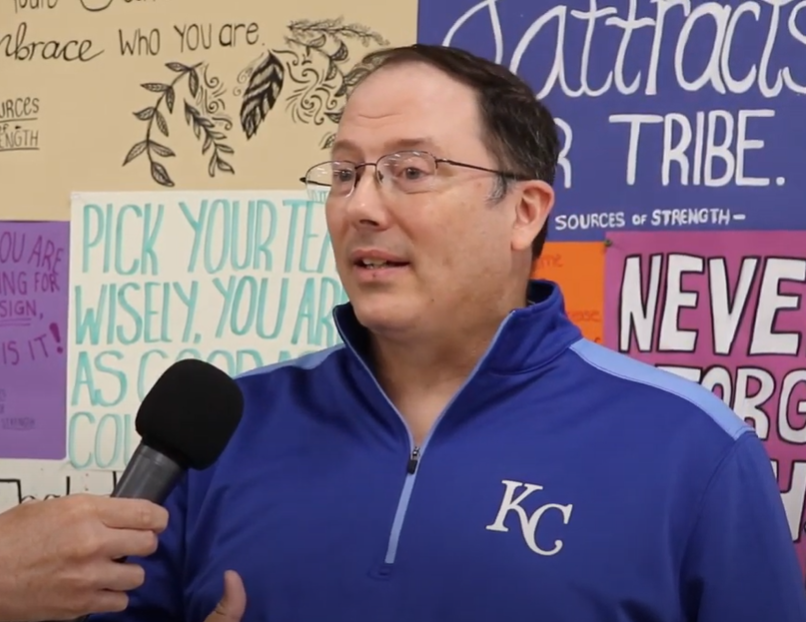 raypecschools's tweet photo. Congrats! 2021 Ray-Pec Teacher of the Year Todd Schnake is a Kansas City Regional Teacher of the Year! 🎉 This year will be Schnake's 31st year teaching speech/debate @ Ray-Pec. He is now under consideration to be named the Missouri Teacher of the Year. #raypec @MOEducation https://t.co/CmYL6i7f9X