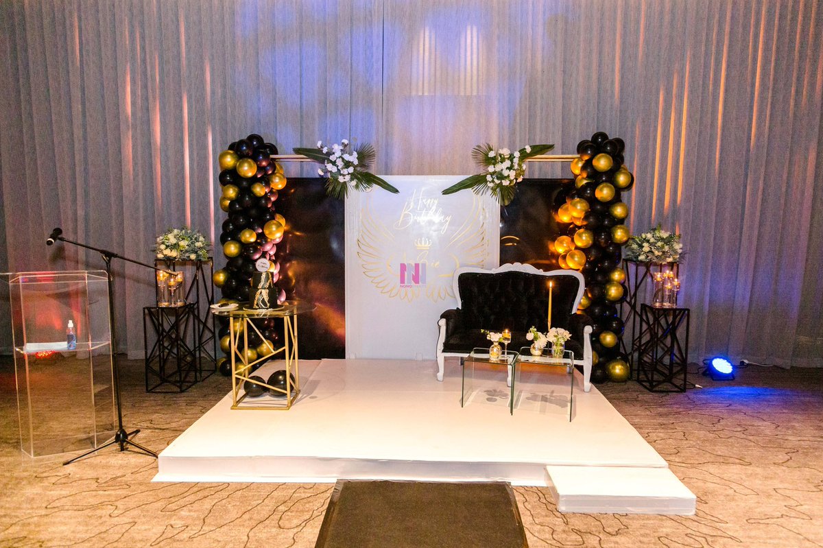 nonoevents's tweet photo. #Nozie’sBirthdayCelebration
Thank you @forevernozie 🙏
#PartyDeco
#Gold&amp;BlackDeco #FormalSeating
#BalloonDeco  #Photobooth 
#NonoEvents https://t.co/dnVrJdJxKx