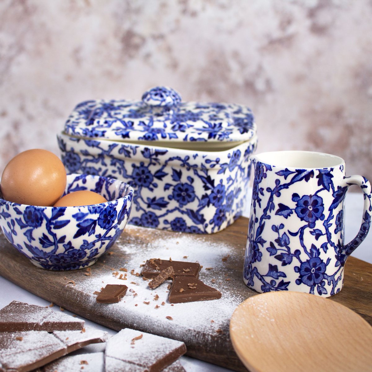 Today is #worldchocolateday and what could be sweeter than cooking up something delicious and serving it upon the beautiful, Blue Arden⁠ #BurleighPottery