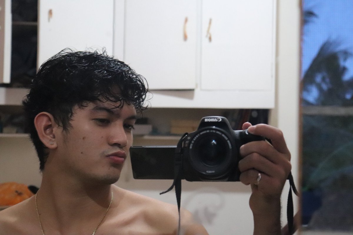 CyronOpleda's tweet photo. mirrorshots✨ https://t.co/4zIwsvzvM1