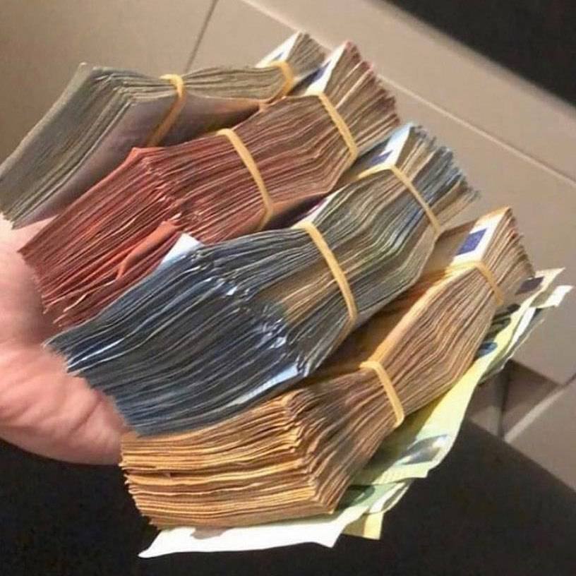 StoneSmok's tweet photo. faux billets de banque fiable et shit , beuh et Kush sur le lien 🇫🇷🇧🇪🚚🚬 👇💰  https://t.co/aMdligqox1 https://t.co/YaqWAkF2vu