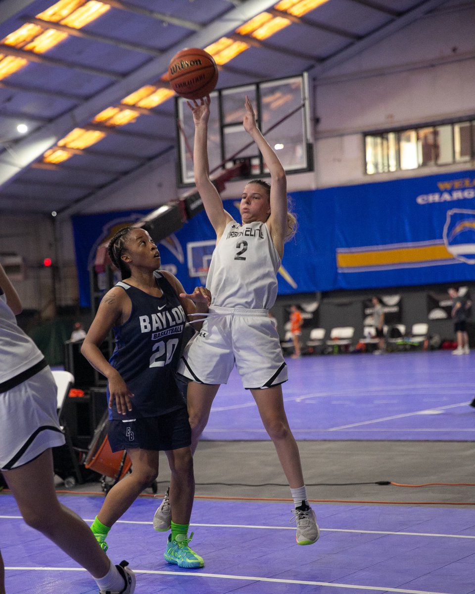 Left day one really impressed with the play of 5 foot 6 point guard , Hailey Kellogg  <a href="/VAElite/">Virginia Elite - UA Next</a> #NYGTUNEUP 2.0
