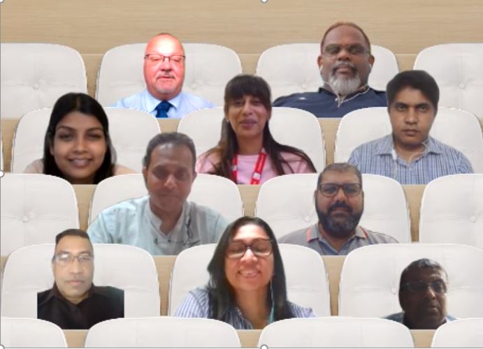 PaulDobsonuk's tweet photo. A great session with our partner APIIT Sri Lanka @APIITsl organised by @BharatiCSingh about #flippedclassrooms, #onlinelearning,  tools and techniques to help #teaching and #learning at #undergraduate and #postgraduate level. - @BusinessStaffs @ProfVish_M @HazelSquire @IteroAnge https://t.co/TtYdzC2drB