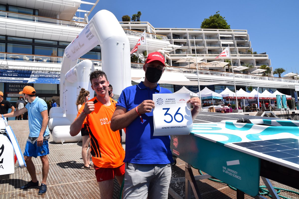 𝕆𝕟𝕫𝕖 𝕓𝕠𝕠𝕥 𝕚𝕤 𝕥𝕖𝕔𝕙𝕟𝕚𝕤𝕔𝕙 𝕘𝕠𝕖𝕕𝕘𝕖𝕜𝕖𝕦𝕣𝕕!

Met vlag en wimpel door zijn we vanmorgen als eerste team door de technische keuring heen gerold! Hopppaaa! Op naar de races morgen!