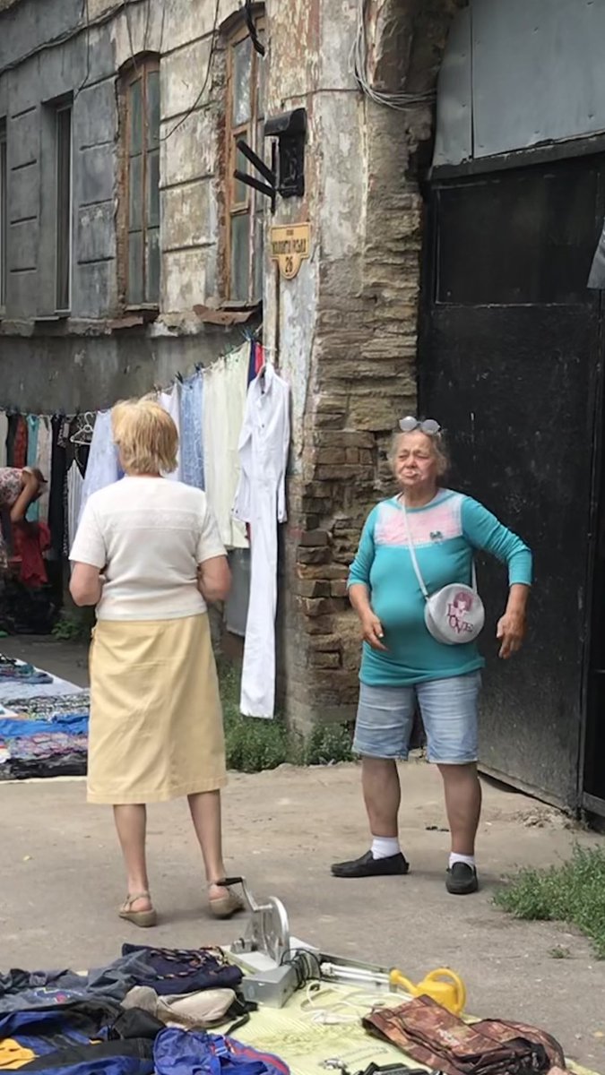 looferauoy's tweet photo. Никто: 

Абсолютно никто: 

Одесса: https://t.co/loRMJSGN6p