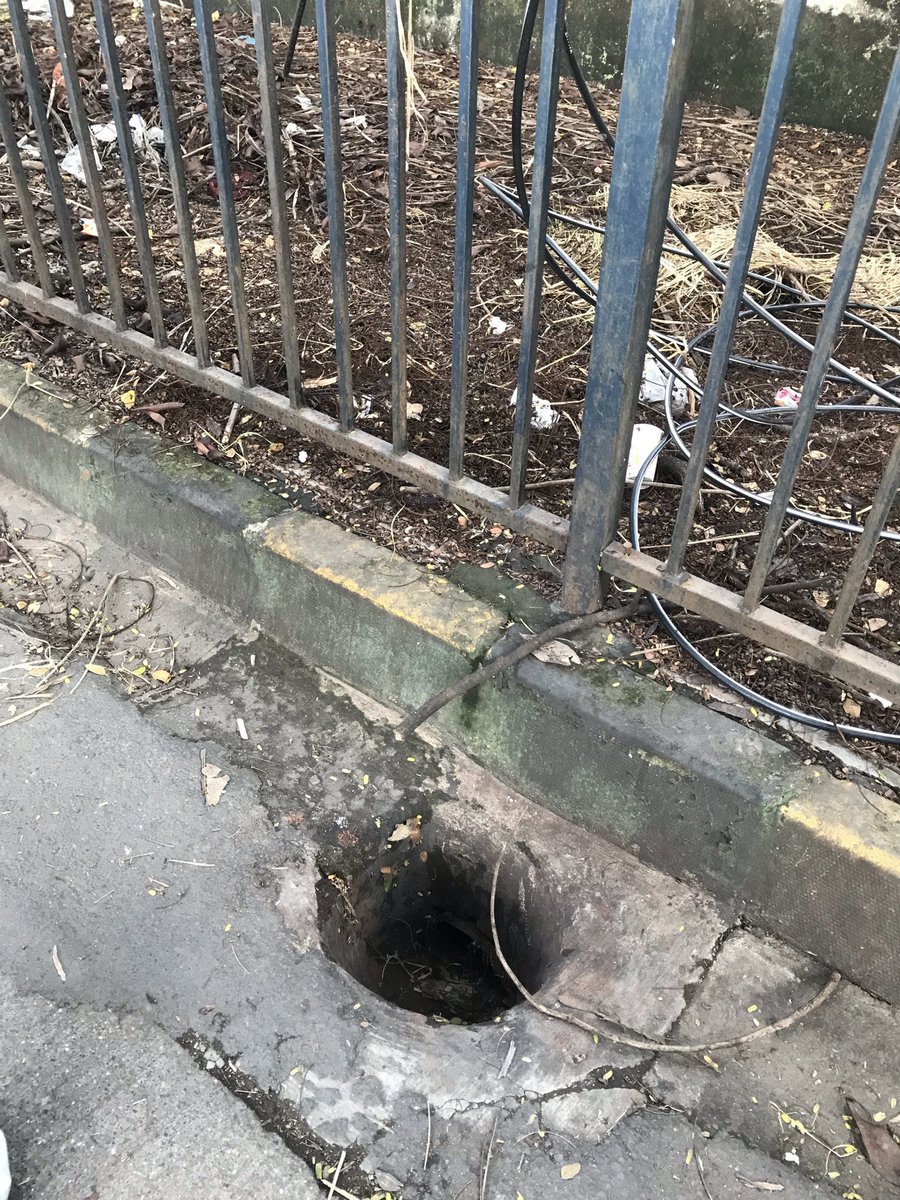 ManuShivdasani's tweet photo. @mybmc @mybmcwardKW These holes in the gutter are dangerous for people waiting at the bus stop at 7 Bungalows (below Metro Stn., going towards Versova). Please do something before someone gets hurt. #MakeIndiaSafe https://t.co/udjFL30XSS