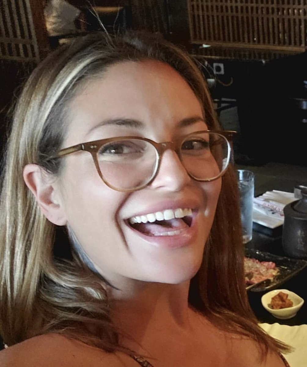 SysakJessica's tweet image. ❤️💃💃💃