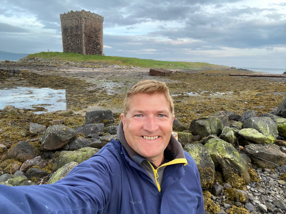 NEW: An island full of surprises! 🏖 Check out our latest blog post by travel writer, broadcaster and blogger @robinmckelvie. 👉thecoig.com/2021/07/07/cum… ~ #MakeItYours #Cumbrae #VisitScotland #RespectProtectEnjoy