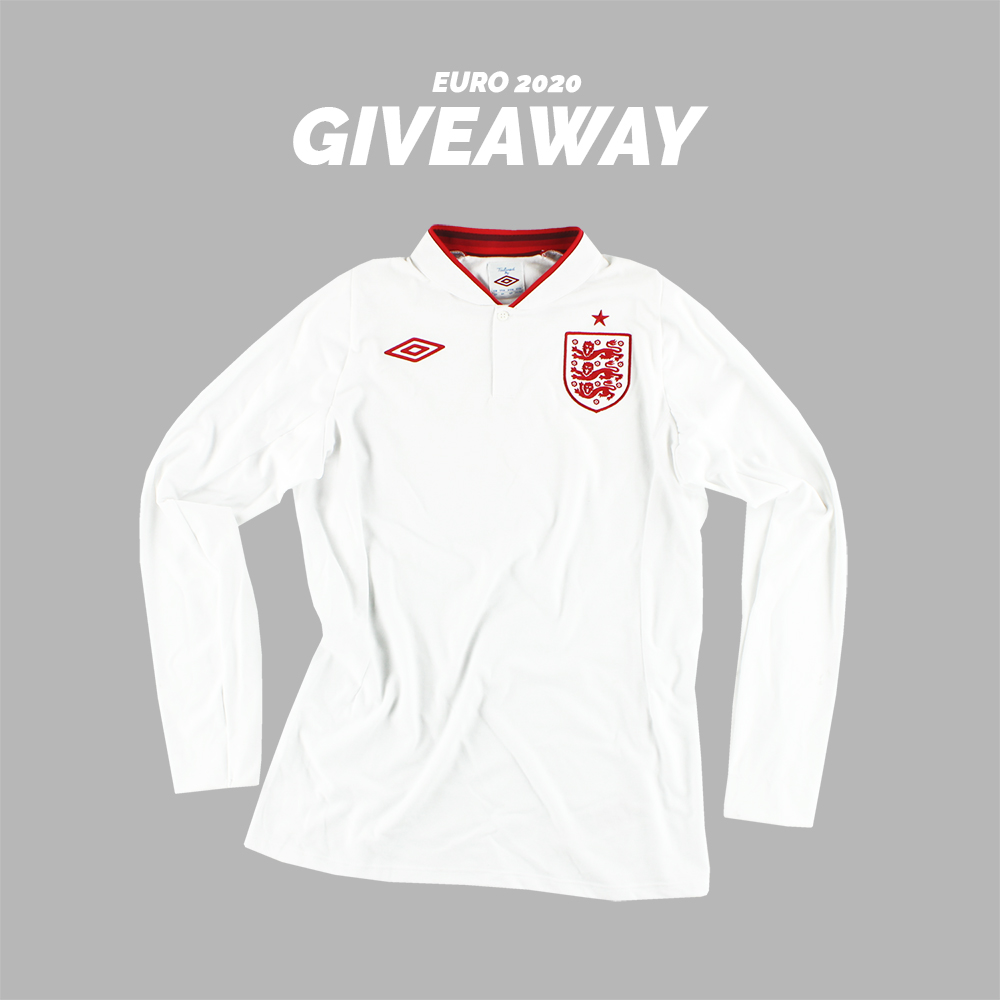 Vintage Football Shirts tweet media