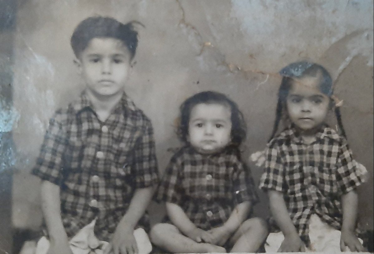 <a href="/OPPOIndia/">OPPO India</a> If you could #GetTheGlow &amp; add colors to one thing, That would be  my childhood Big Brothers And My Sister And Me (B&amp;W) Old Photo .Now Just remembering those days ❤ The Best 👌 Moments of My Life 💐💐

#GetTheGlow #OPPOReno6Series
#MostAwaitedReno  

<a href="/OPPOIndia/">OPPO India</a>