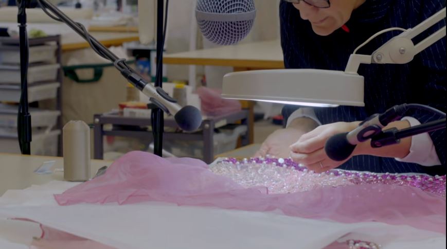 ¿Sabes en qué consiste el #ASMR?

El <a href="/V_and_A/">V&A</a> Museum ha creado una lista ASMR de YouTube donde muestra el trabajo de sus conservadoras.

cutt.ly/Jmn33b8