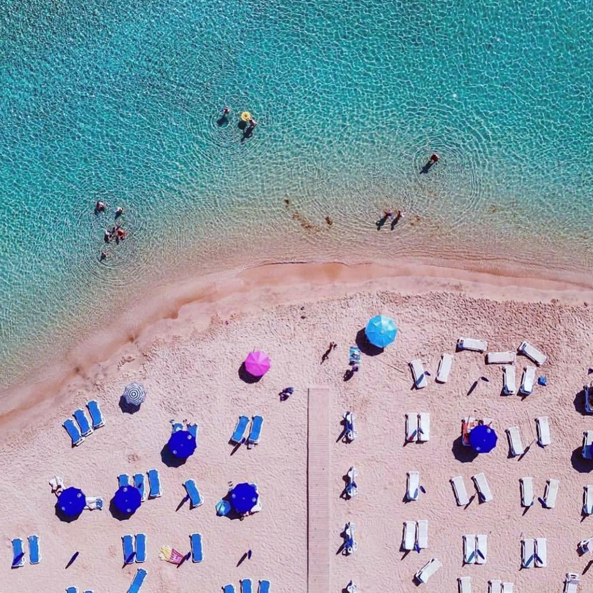 aristodev's tweet image. 𝗧𝗛𝗘 𝗝𝗘𝗪𝗘𝗟 𝗢𝗙 𝗧𝗛𝗘 𝗠𝗘𝗗𝗜𝗧𝗘𝗥𝗥𝗔𝗡𝗘𝗔𝗡

Cyprus to be one of the most desirable destination there is. 

Have you ever thought of relocating here? 

At the eastern edge of the #MediterraneanSea lies our beautiful island, Cyprus.