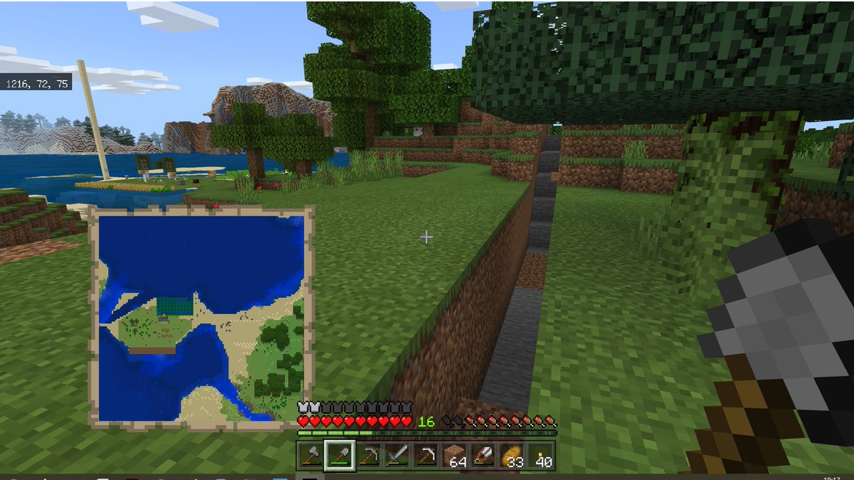 ミク マイクラlife 最初に生成された地図は1ドット1ブロックなので 地図に載る範囲をきっちり整地することにします まずは地図の変化を確認しながら境界線を一直線に区切り 初期から目立っていた高台も地図範囲内なので削ります 南側にも砂柱を立て