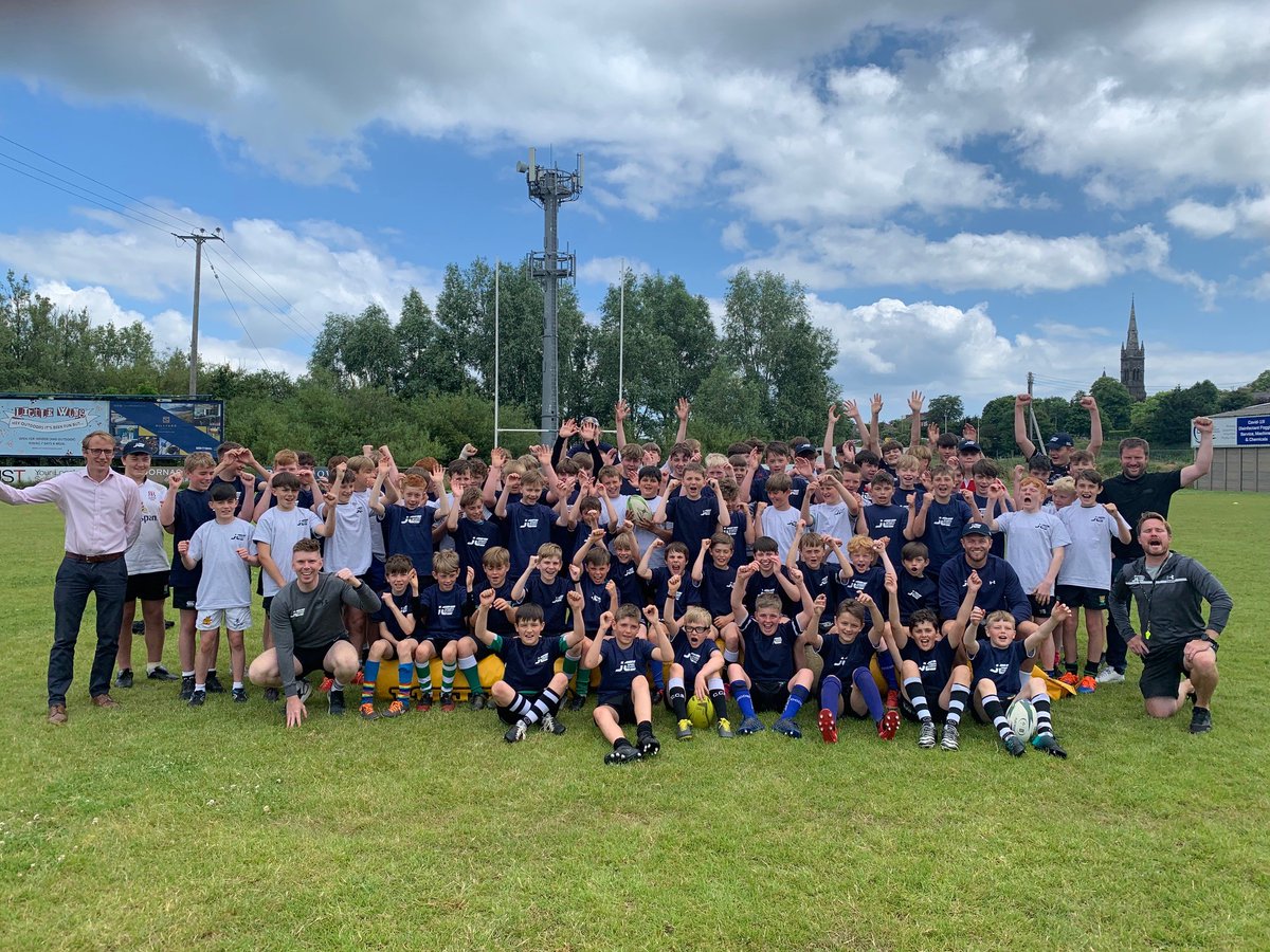 RiddellMckibbin's tweet photo. Its great to see the JC Sports Academy back with a 3 Day Camp at Holywood RFC &amp; St Pauls GAA. 95 players from P5 to Year 10 completed the course today.

Its a pleasure for @RiddellMckibbin to be associated with such a well organised and attended camp. Well done to all involved! https://t.co/sMODhUWcs1