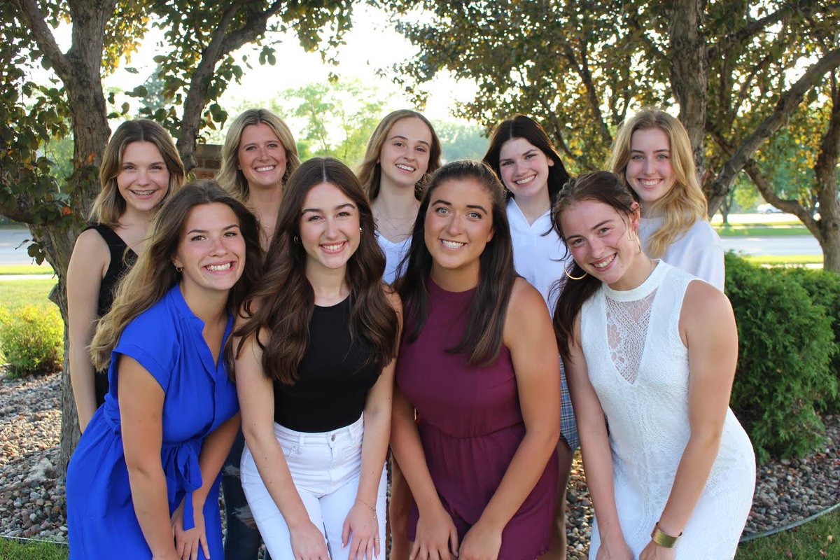 Who will be crowned Miss Lakeville 2021? 
Tonight, July 7 at Lakeville South High School, 7:00 p.m.
Tickets $10 + Pan-O-Prog button
#panoprog #misslakeville
