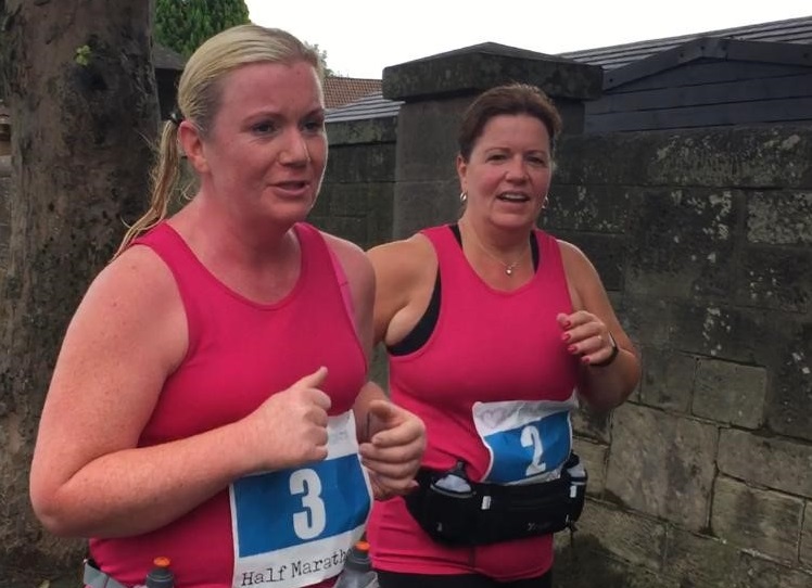 We're loving the #FeelYourPersonalBest campaign from <a href="/SAMHtweets/">SAMH</a> and <a href="/sportscotland/">sportscotland</a>, focusing on how being active can help your mental wellbeing.
Check out this piece featuring our very own jog leader Joanne from <a href="/JigglyJoggers/">jiggly joggers</a>! 
sportfirst.sportscotland.org.uk/articles/feel-…
