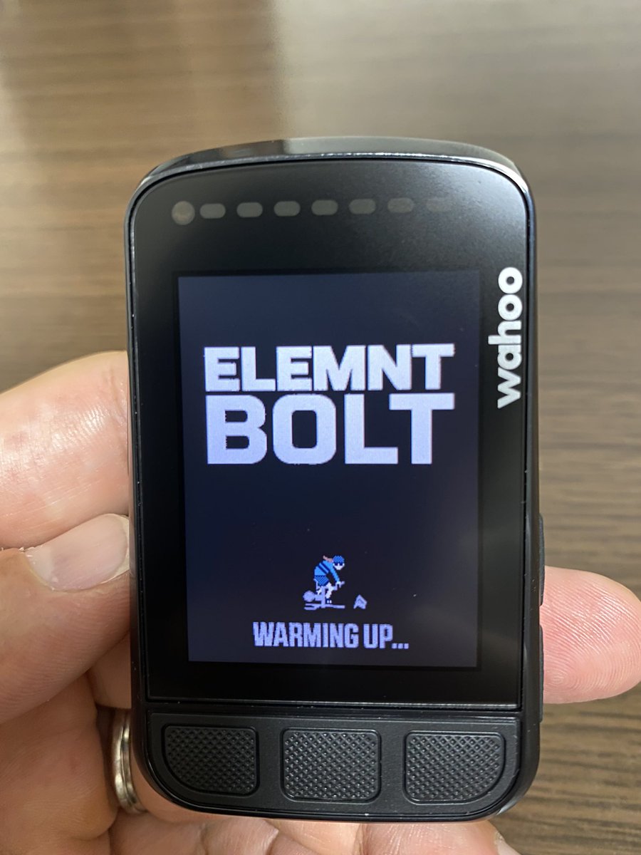 xikysp_'s tweet photo. チャリ漕いでんすよこれ。めっちゃかわいい。#wahoo #elementbolt https://t.co/wfETkdYiP6