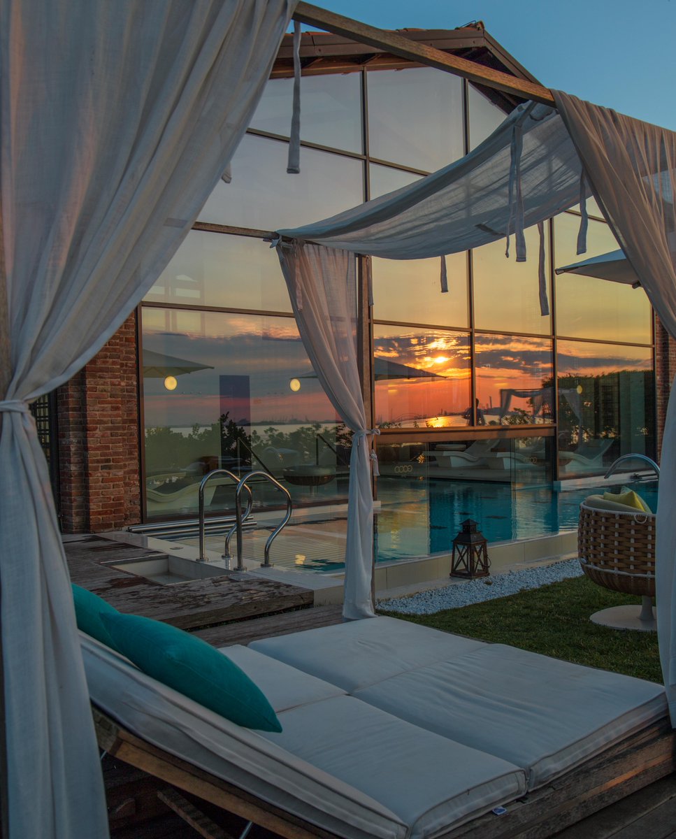JW Marriott Venice tweet media