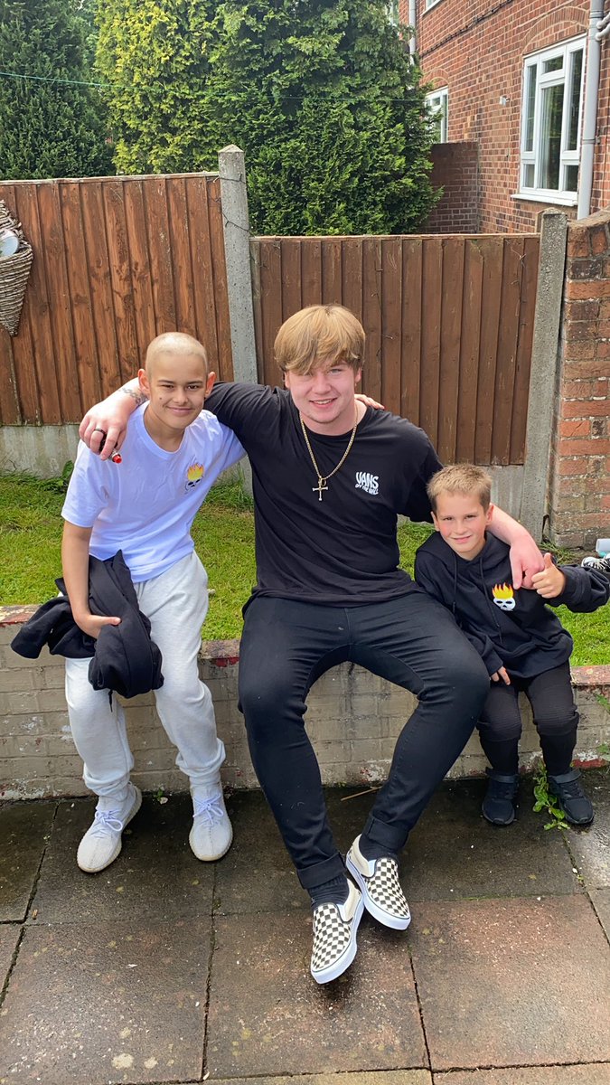 thatsuckspud's tweet photo. #jakeover pc delivered. What an absolute cracking lad! And I’m not talking about @Halfordsucks 😂 https://t.co/r41yJq93Fo