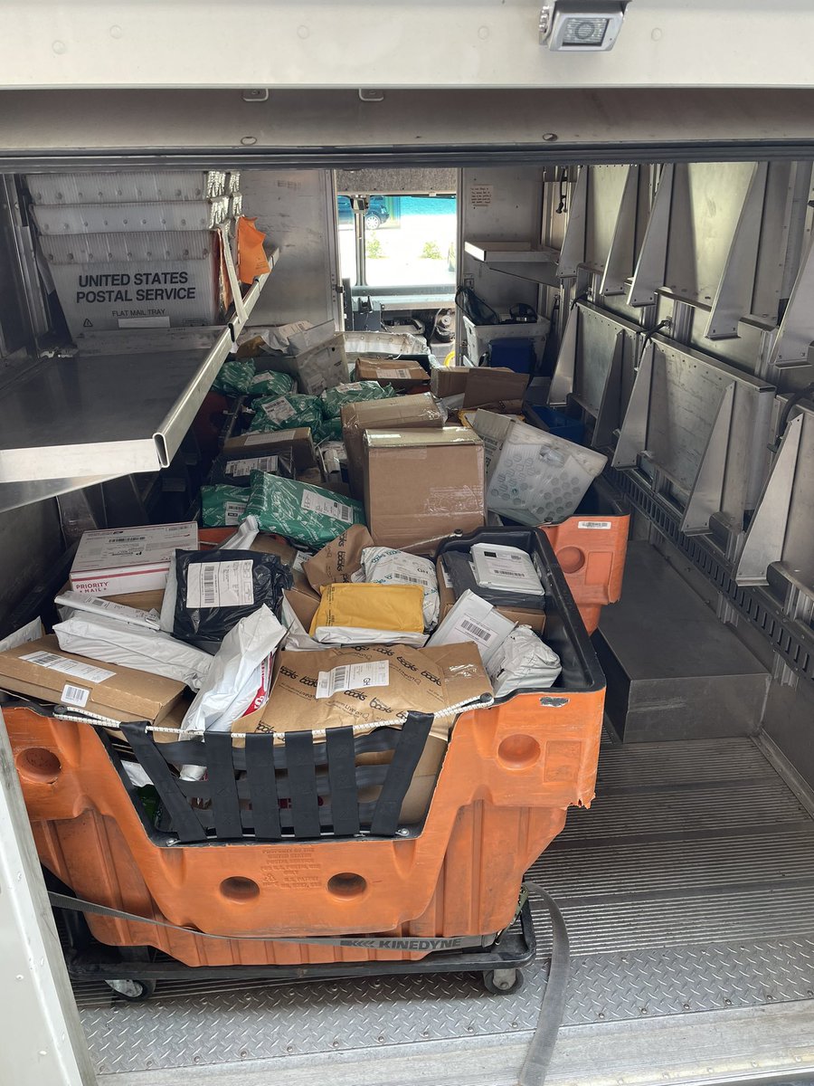 Source books like a wholesaler with HokuBook. No work required. Upload your want list and let us do the work. #hokubook #coursematerials #books #textbooks #camexshow #icbainc #textbookaffordability