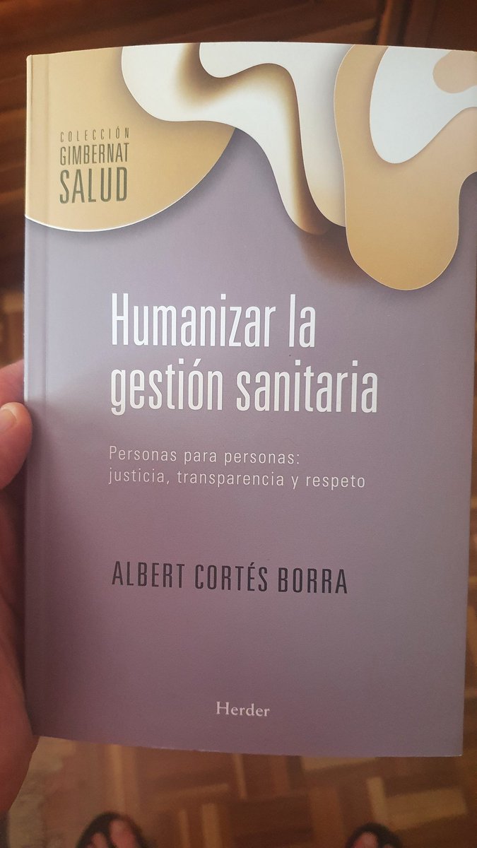JAMUrrialde's tweet photo. Era una lectura pendiente tras #congresohumans de @HumansFundacion . Magnífico trabajo de @acortesborra como editor, mostrando grandes iniciativas humanizantes y comparto contigo justicia,transparencia y respeto como guias de trabajo https://t.co/BiN6er7LnP