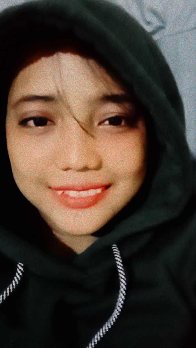 aimeedaedae's tweet photo. U're good enough ❤️🤍🧡💛💚💙💜🤎🖤

#EXOLSelcaDay #CHEN @weareoneEXO https://t.co/tRsXJ4pRKz
