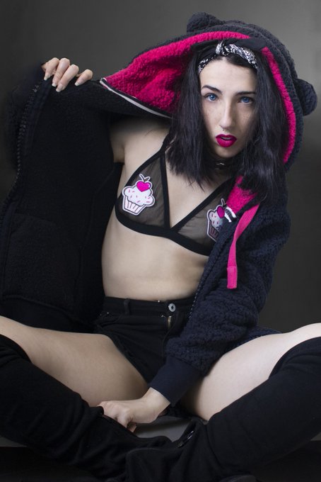 🐻🧁 https://t.co/2eGw9E6iM3<a href="/tag/filtropatata"class="tags"><span>#filtropatata</span></a>