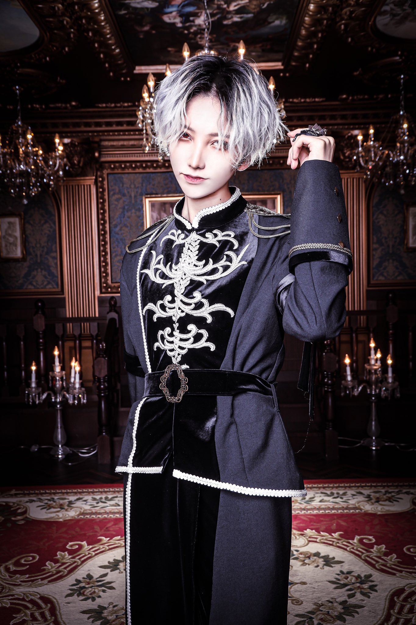 いぶき - “悪魔”コンセプトのメンズアイドルScapegoat、1st
