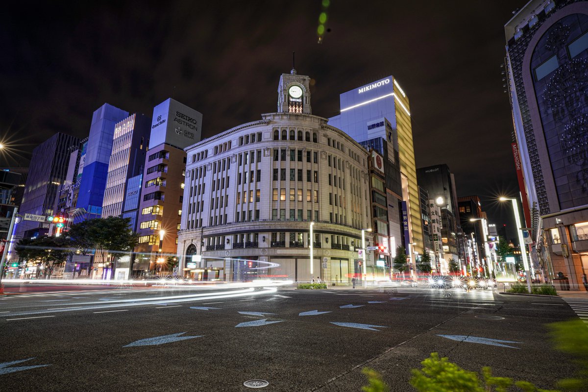 omomuki_a's tweet photo. 久々の銀座散策で撮影した長時間露光📸✨流石は20mmだけあって、凄く広い画角に撮影している本人もこんなんなるんかい…と感心した次第です🤣🙏

#銀座和光 #ファインダー越しの私の世界 #写真好きな人と繋がりたい #お写んぽ #長野カメラ部 #BeAlpha #SonyAlpha #sonya7c #fe20mmf18g #ta96 https://t.co/oTvTc6Q7hm
