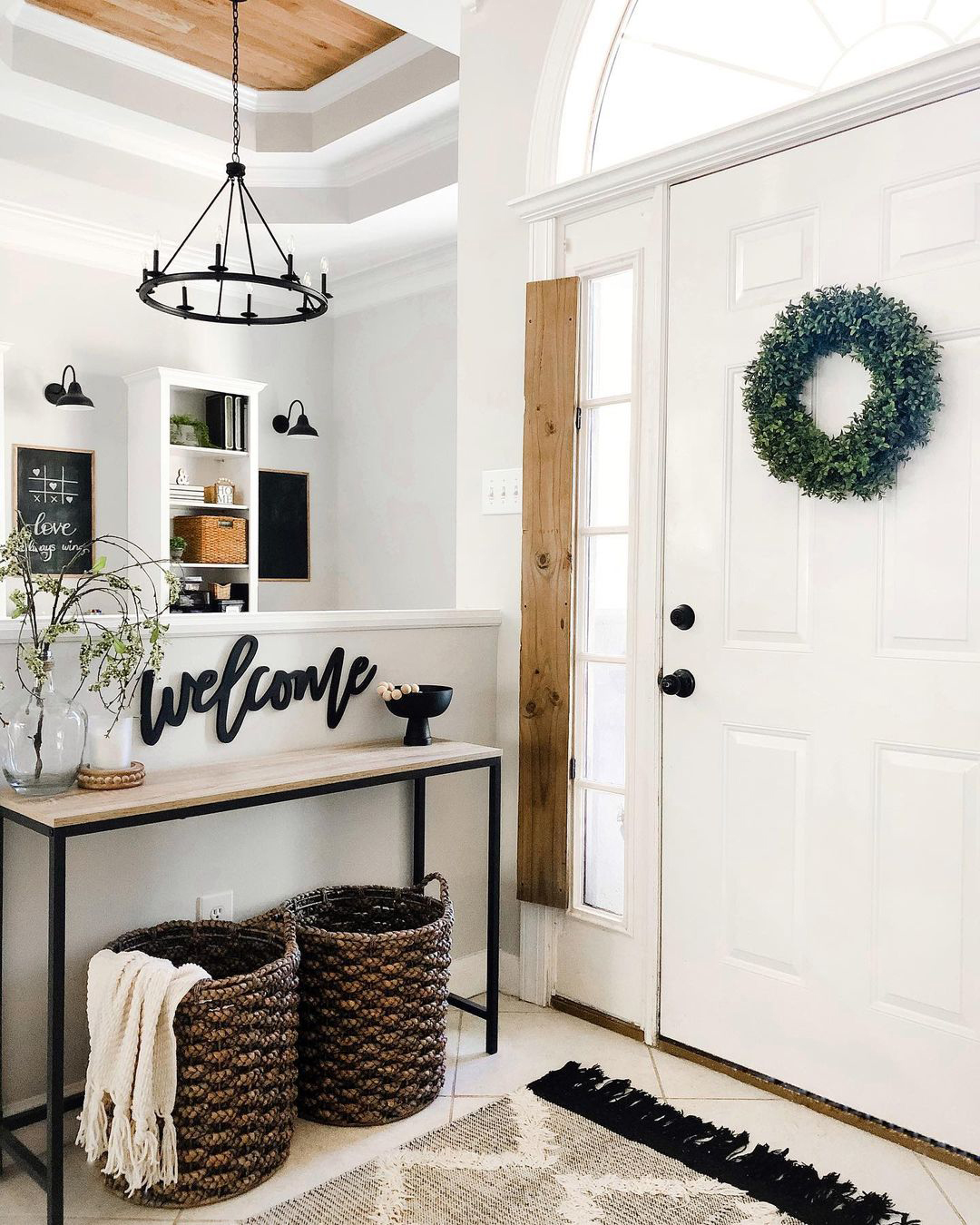 Middleton chandelier deals