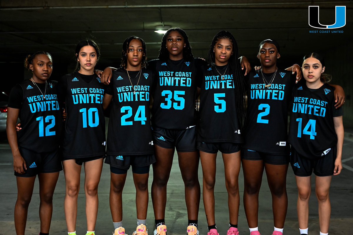 WCUnitedGBB's tweet photo. United 16 &amp; 17 3SSB teams both goes 2-0 on day one. Day 2 tips off with a 6:30a tip off for our 17u team. #AllGasNoBreaks @egbhoops https://t.co/qSVWQhLDgS
