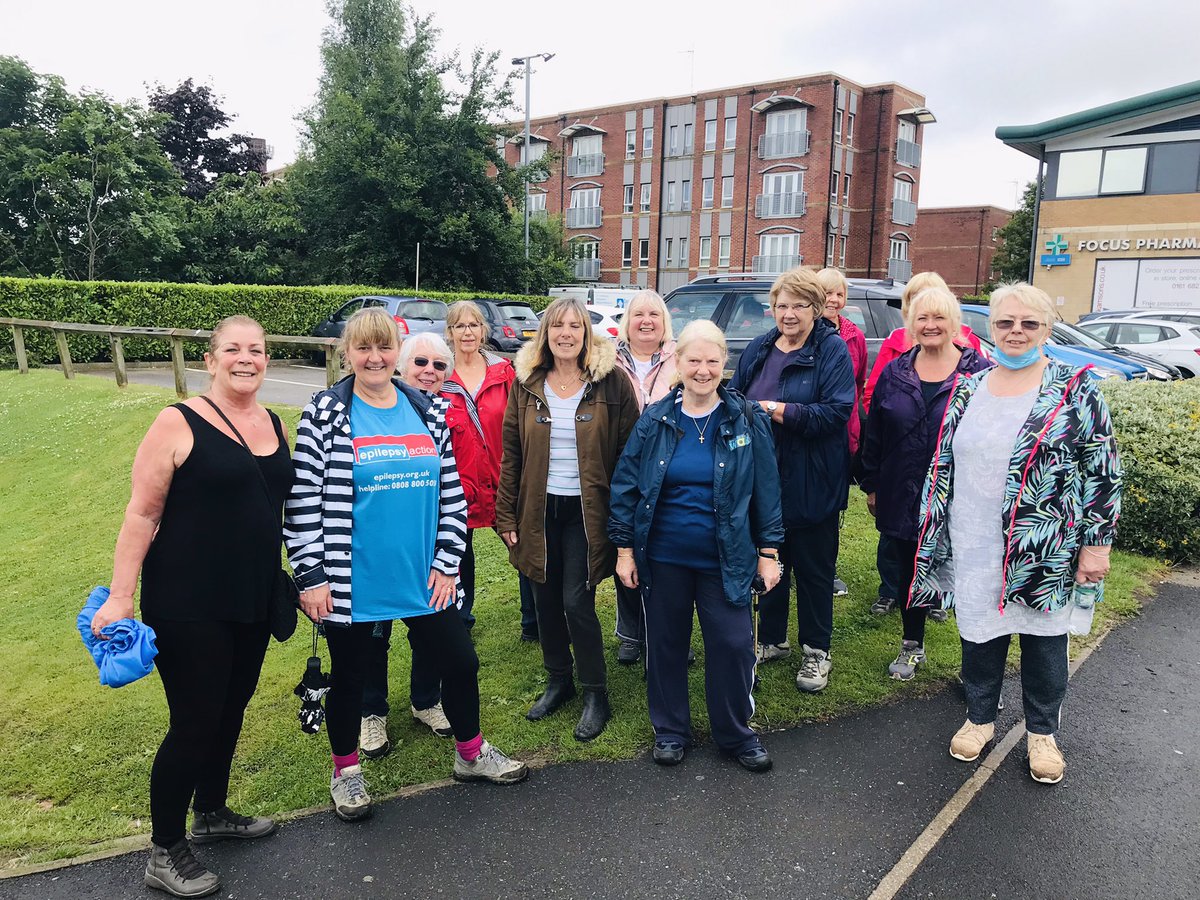 UProjects4U's tweet image. People ask “Do you still walk when it’s raining?” 🤔We love it ! And a chat under sheltering trees is very nice. Failsworth pharmacy short walk today and every Wednesday 10:15 meeting outside the Focus Pharmacy. #DiabetesPreventionProgram