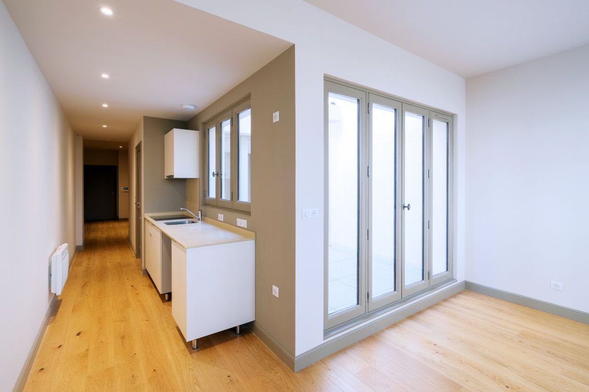 SOCASISOLATION's tweet image. Le doublage constitue l’isolation périphérique par l’intérieur et peut avoir un degré d’isolation extrêmement important tout en intégrant des éléments techniques (électricité, plomberie et climatisation).