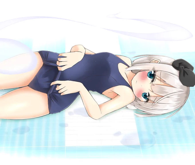 旧スク描きました😡 